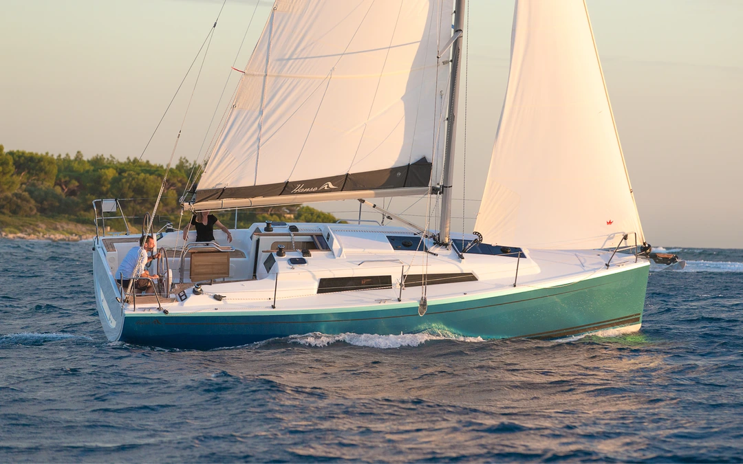 Bateau à voile sur lac en Suisse - Achat par l'Atelier du Port